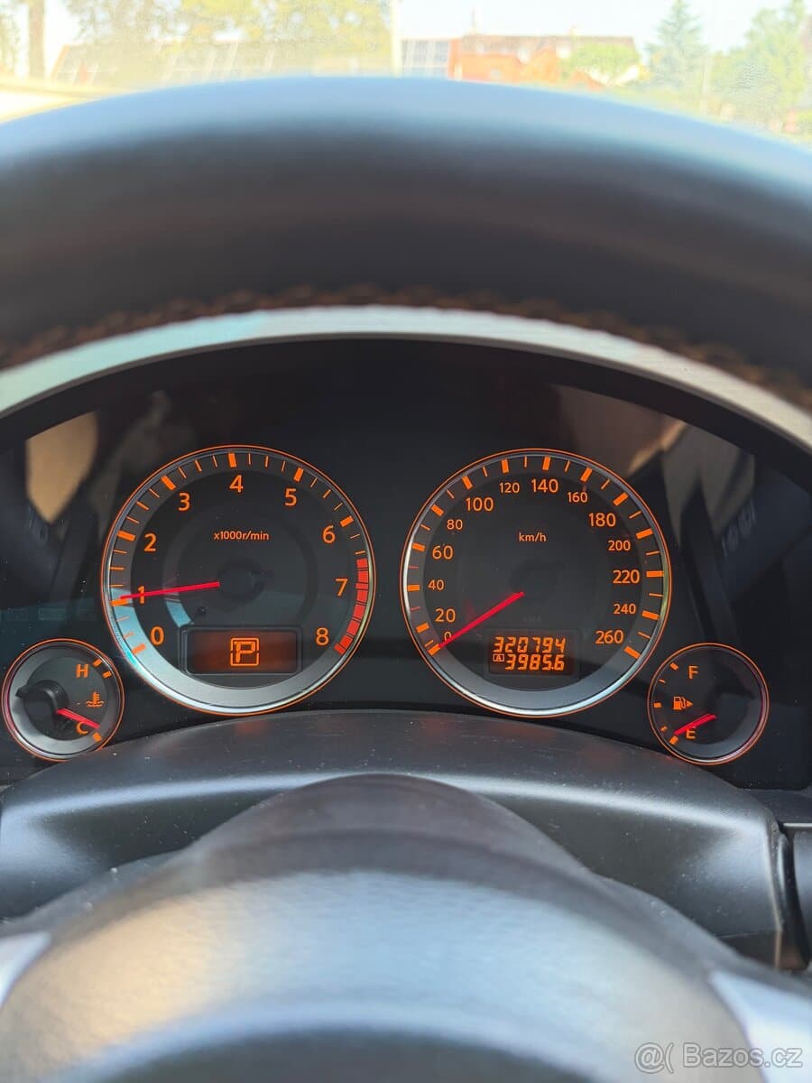 2005 Infiniti FX - 13