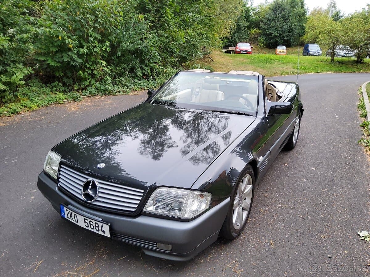 1991 Mercedes-Benz SL - 13