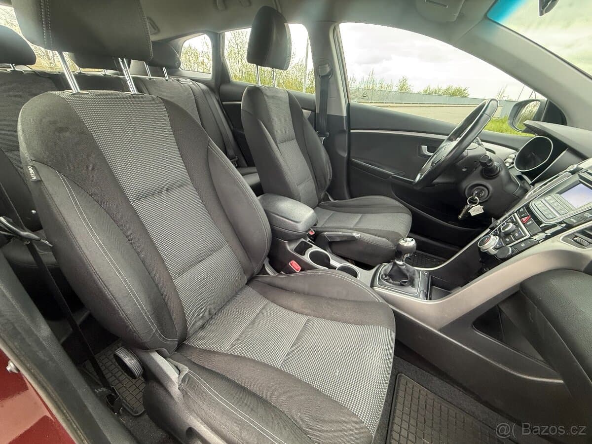 2016 Hyundai i30 - 13