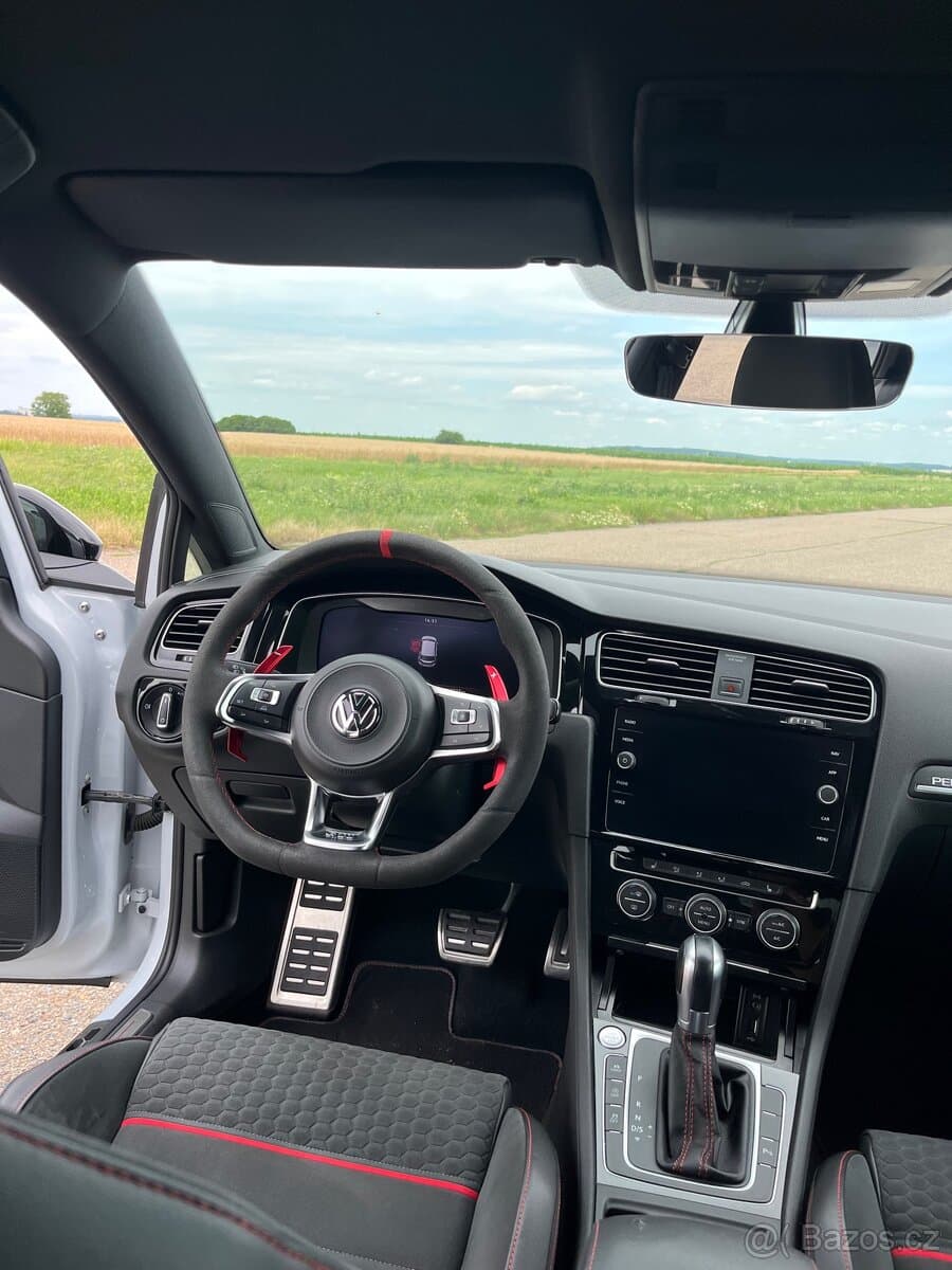 2018 Volkswagen GOLF - 13