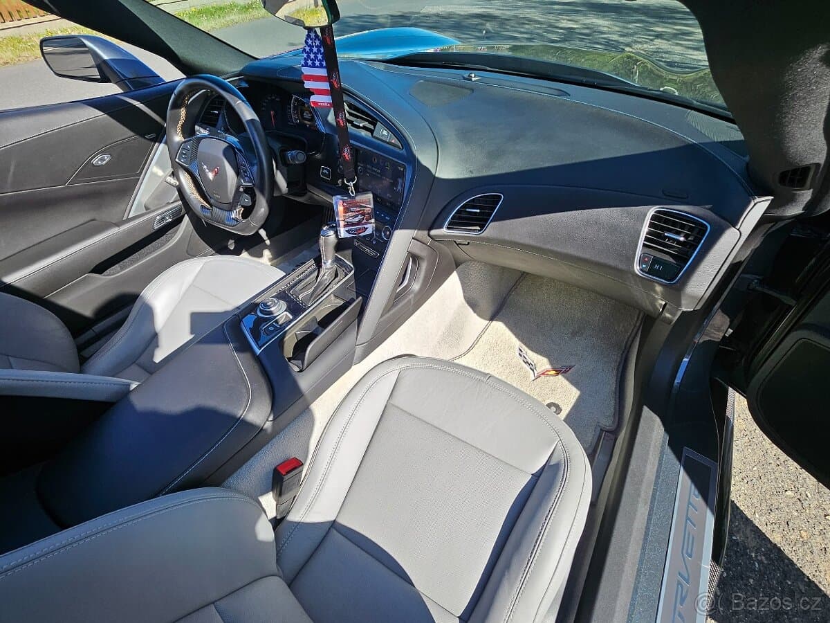 Chevrolet CORVETTE - 13