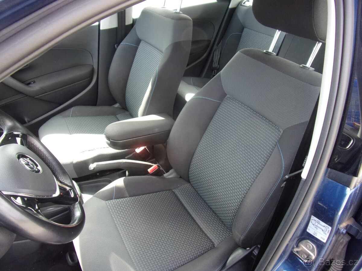 2017 Volkswagen POLO - 13