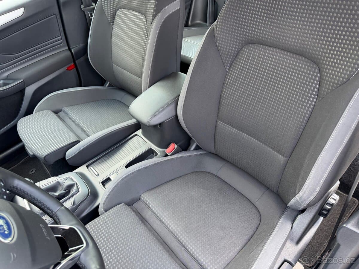 2021 Ford FOCUS - 13