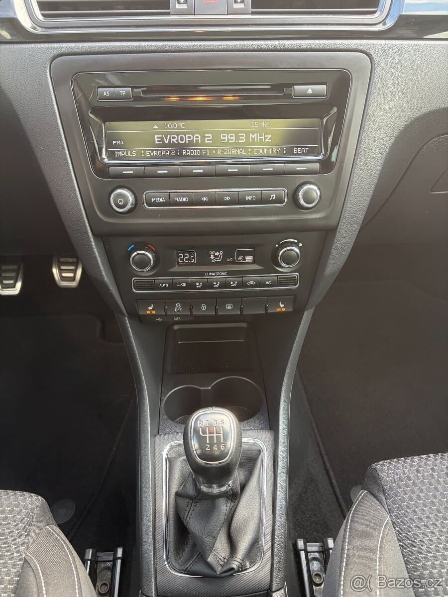 2015 Škoda RAPID - 13