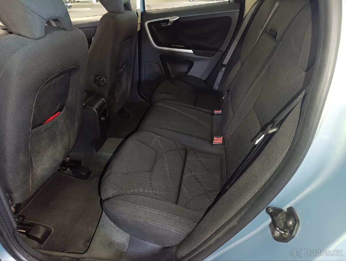 2009 Volvo XC60 - 13