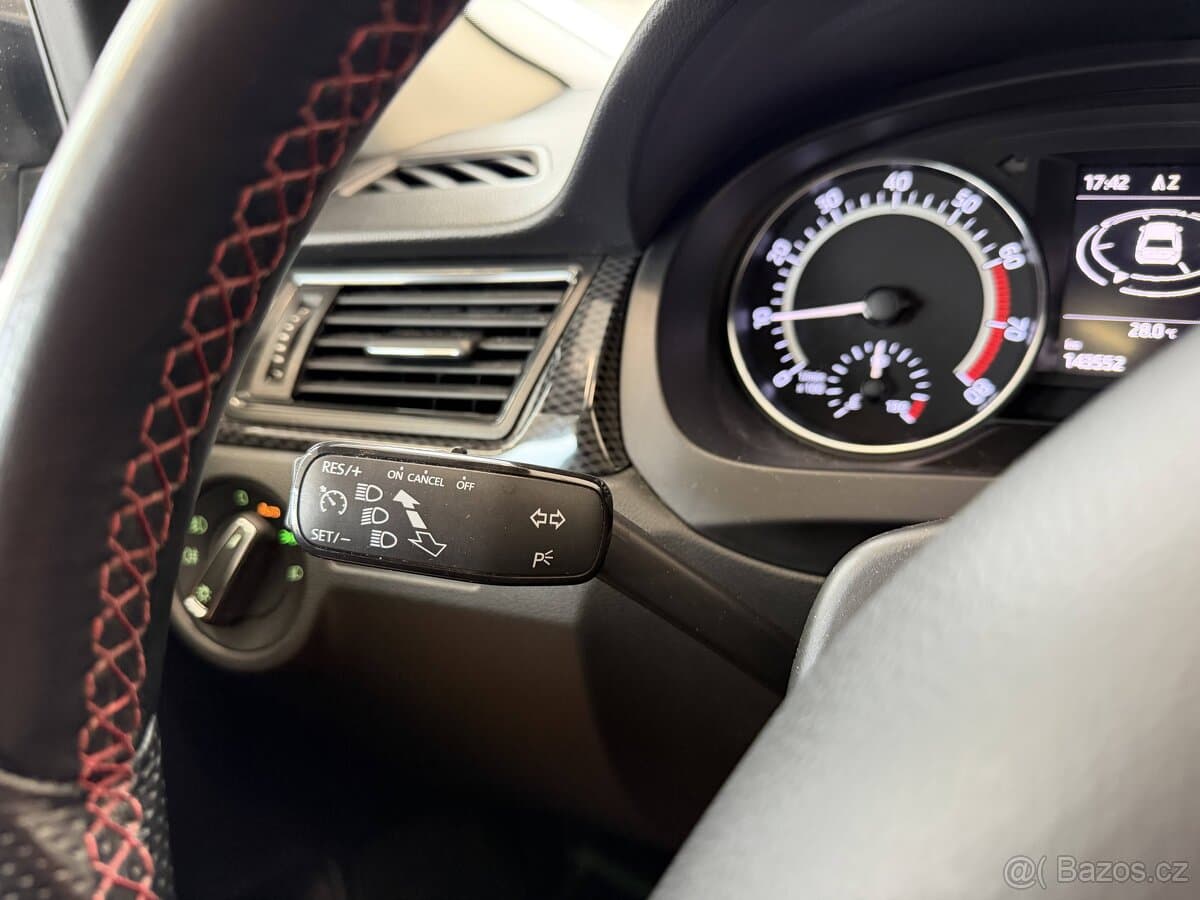 2015 Škoda RAPID - 13