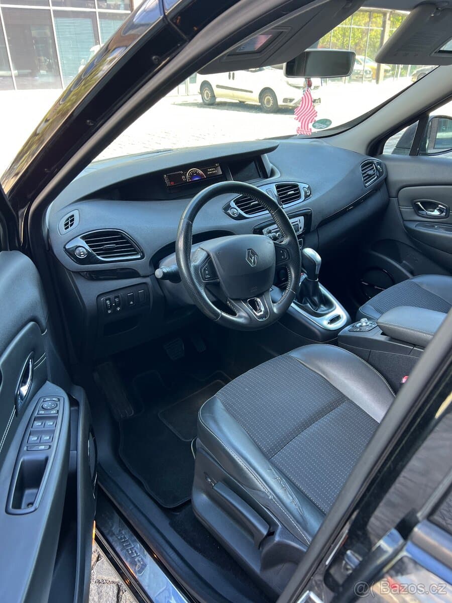 2013 Renault SCENIC - 13