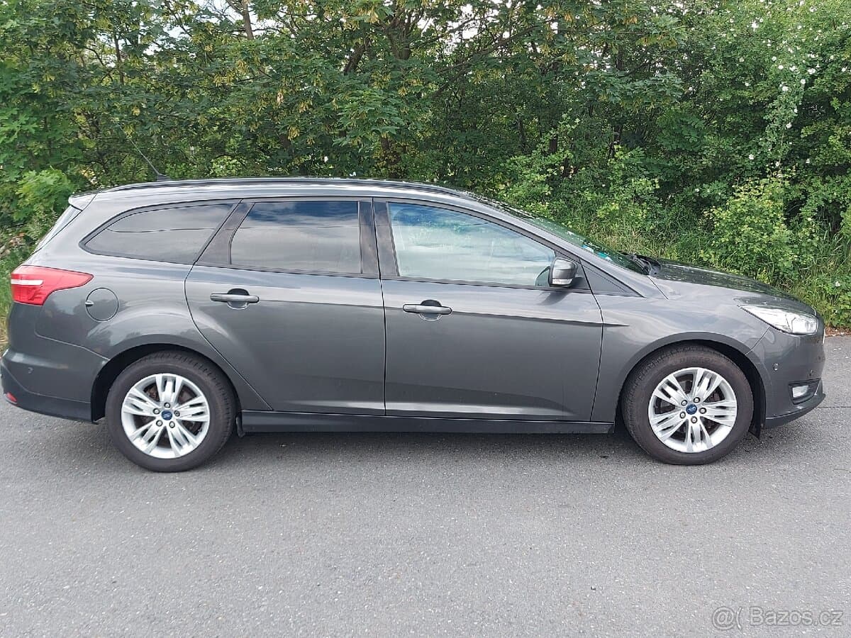 2015 Ford FOCUS - 13