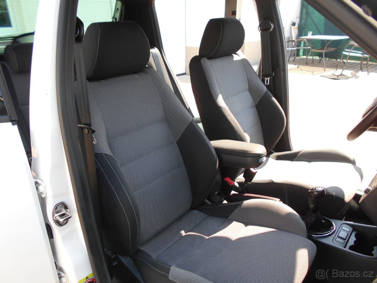 2012 Škoda FABIA - 13