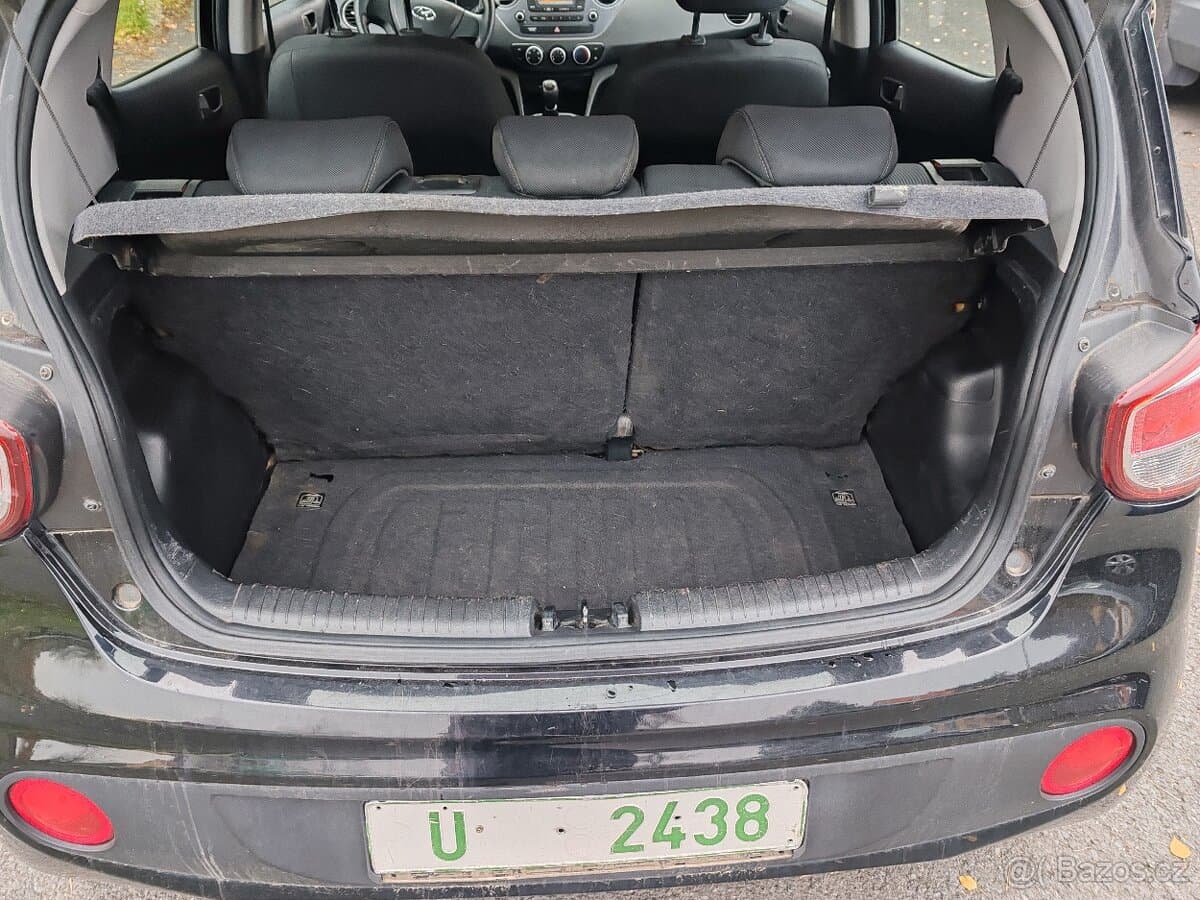 2017 Hyundai i10 - 13