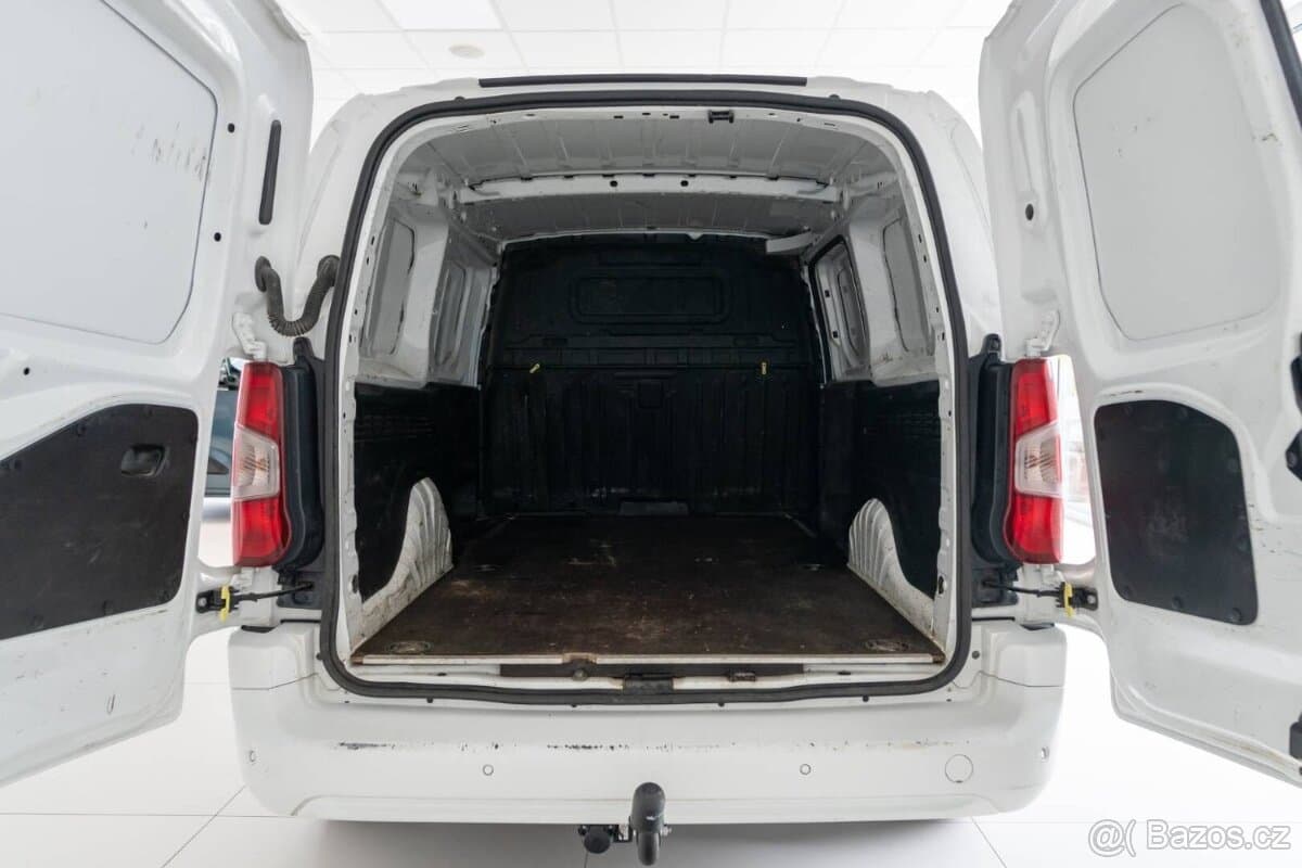 2019 Opel COMBO - 13