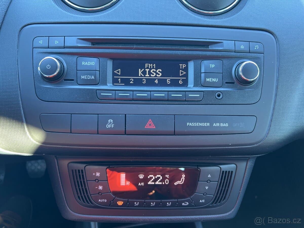 2015 Seat IBIZA - 13