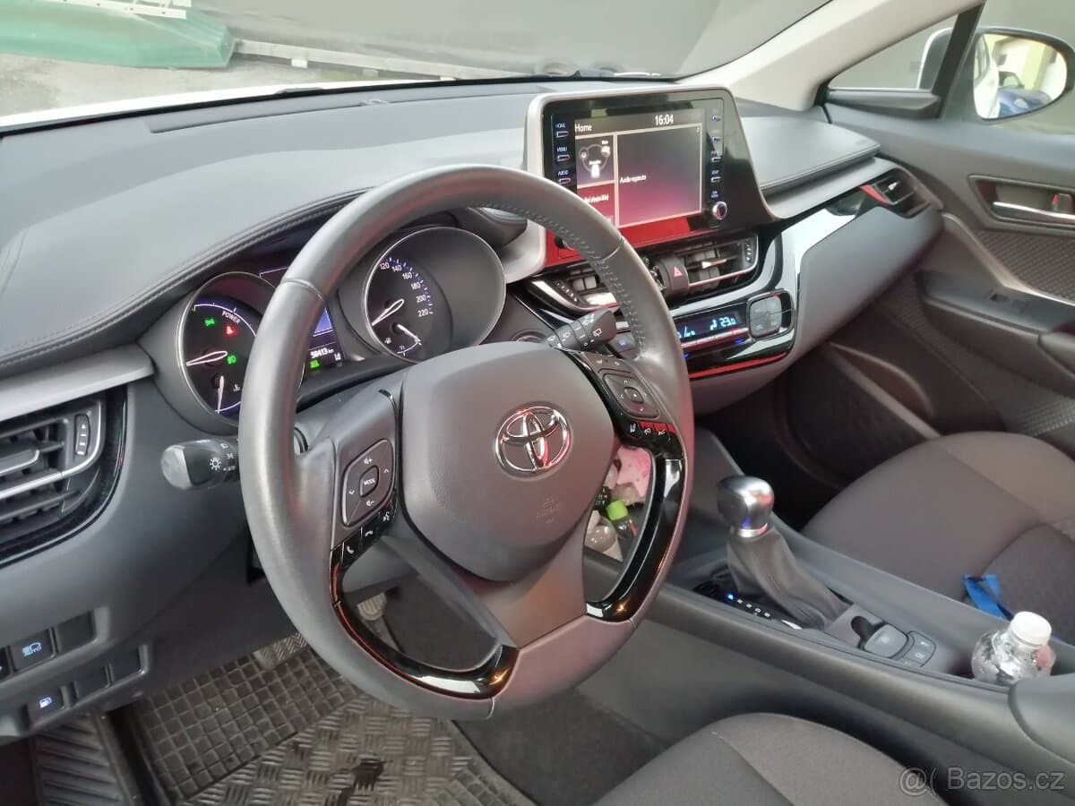 2021 Toyota C-HR - 13