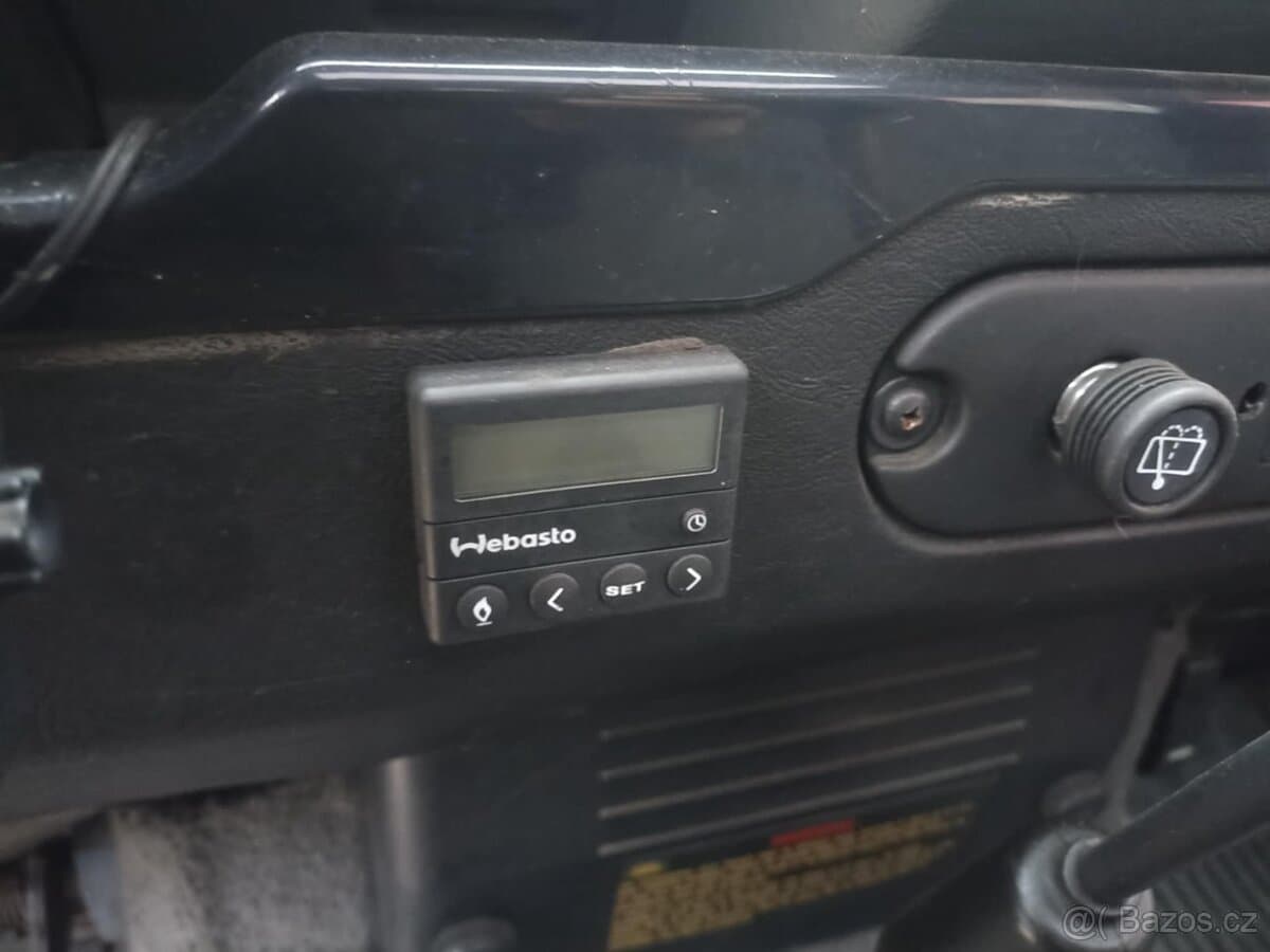 1999 Land Rover DEFENDER - 13