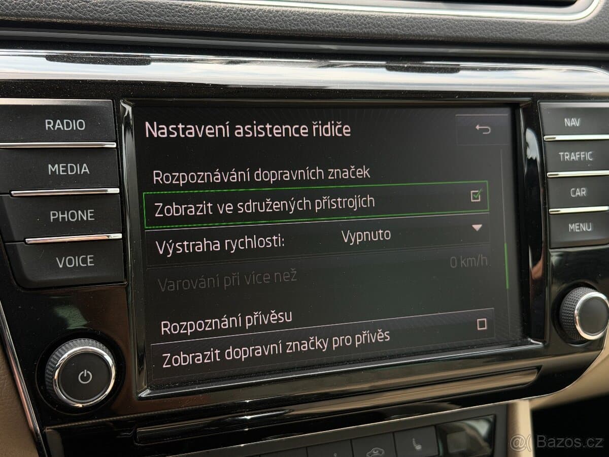 2016 Škoda SUPERB - 13