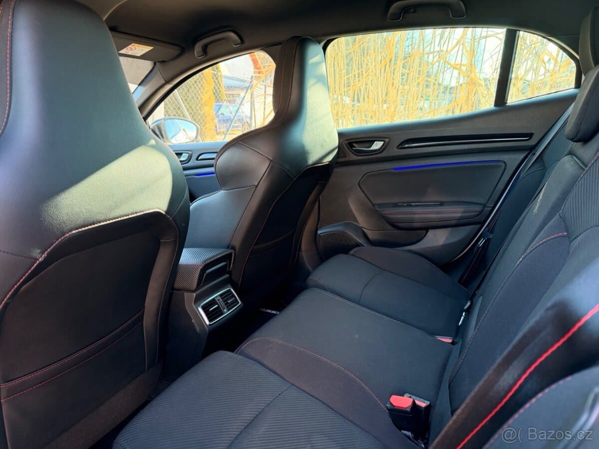 2018 Renault MEGANE - 13