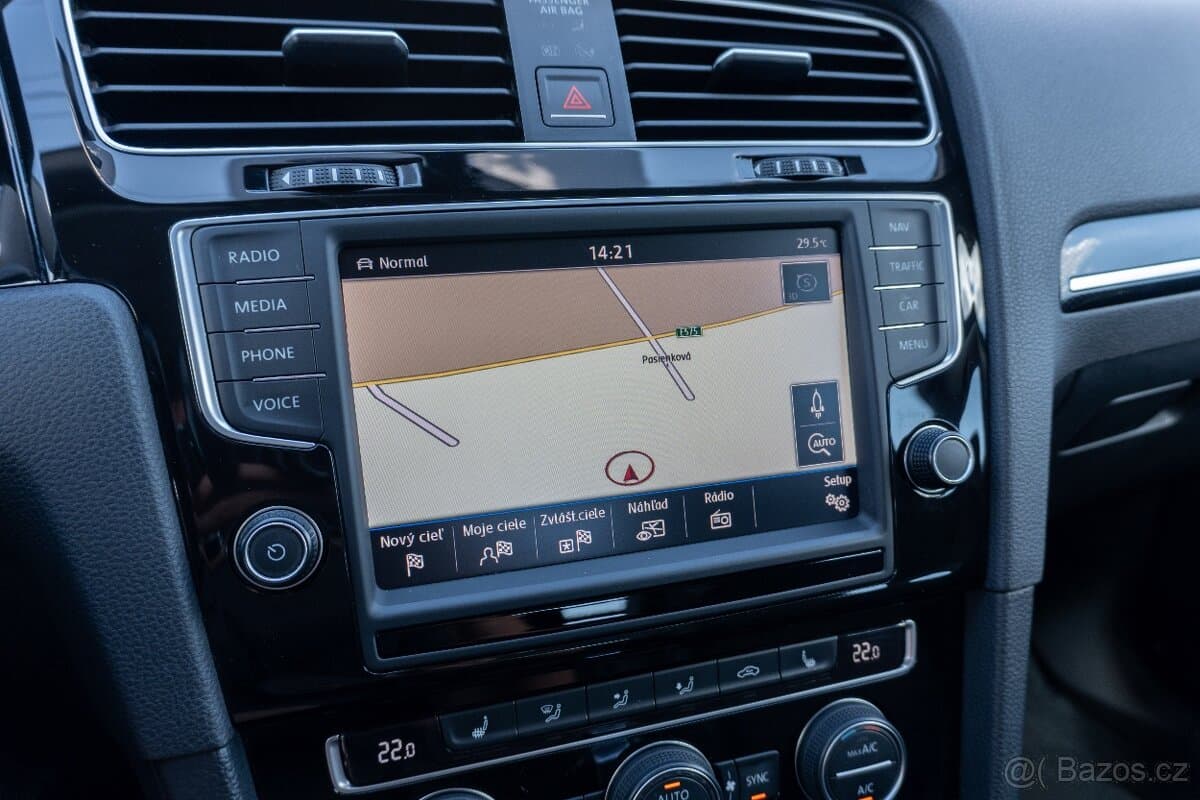 2016 Volkswagen GOLF - 13