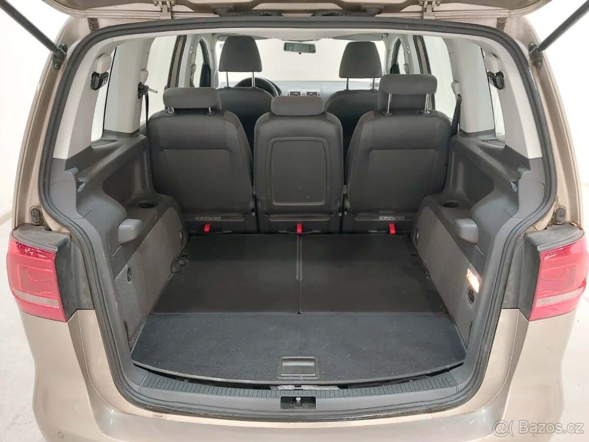 2012 Volkswagen TOURAN - 13