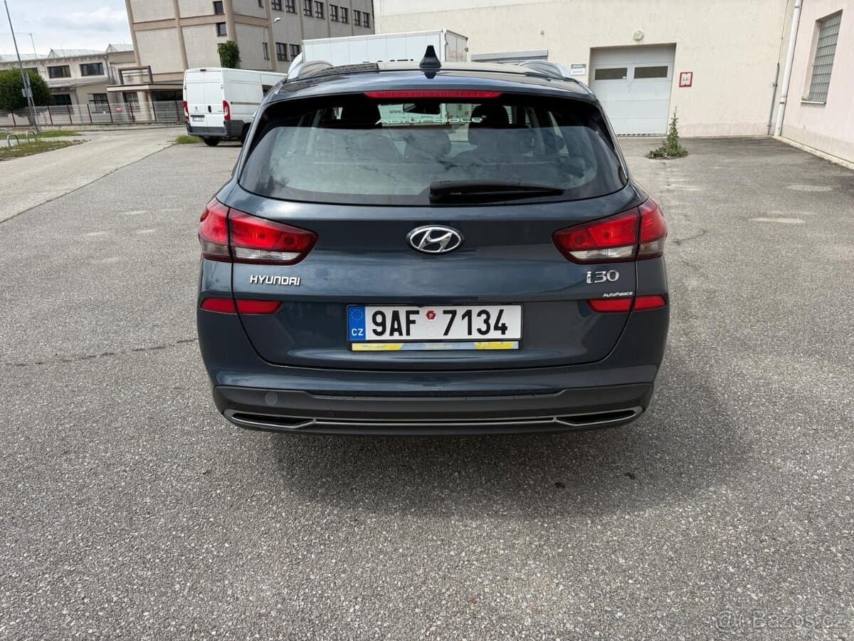 2023 Hyundai i30 - 13