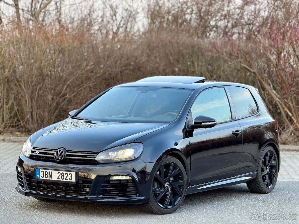 2010 Volkswagen GOLF - 13