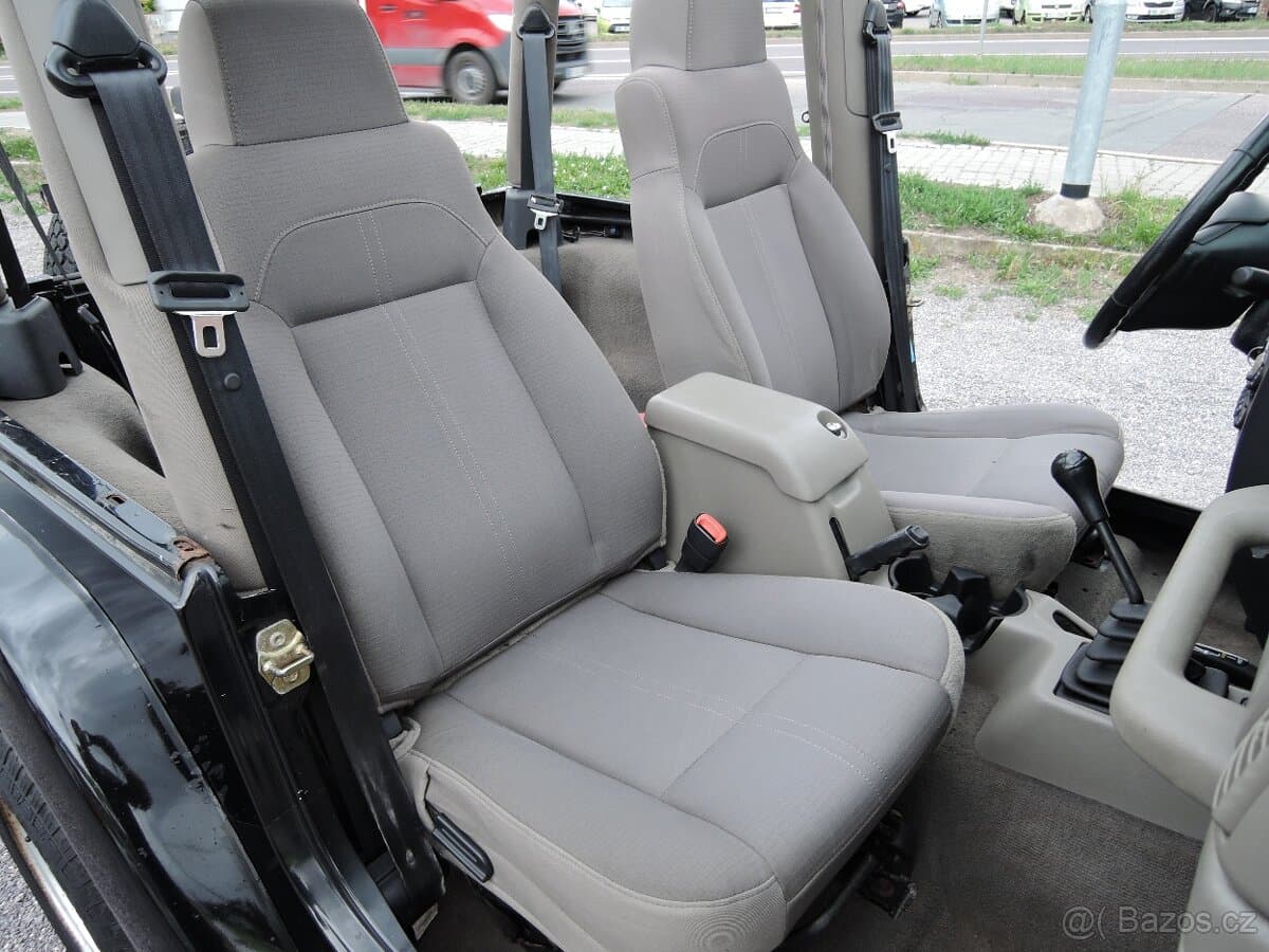 2003 Jeep WRANGLER - 13