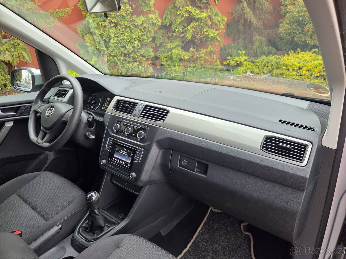 2015 Volkswagen CADDY - 13