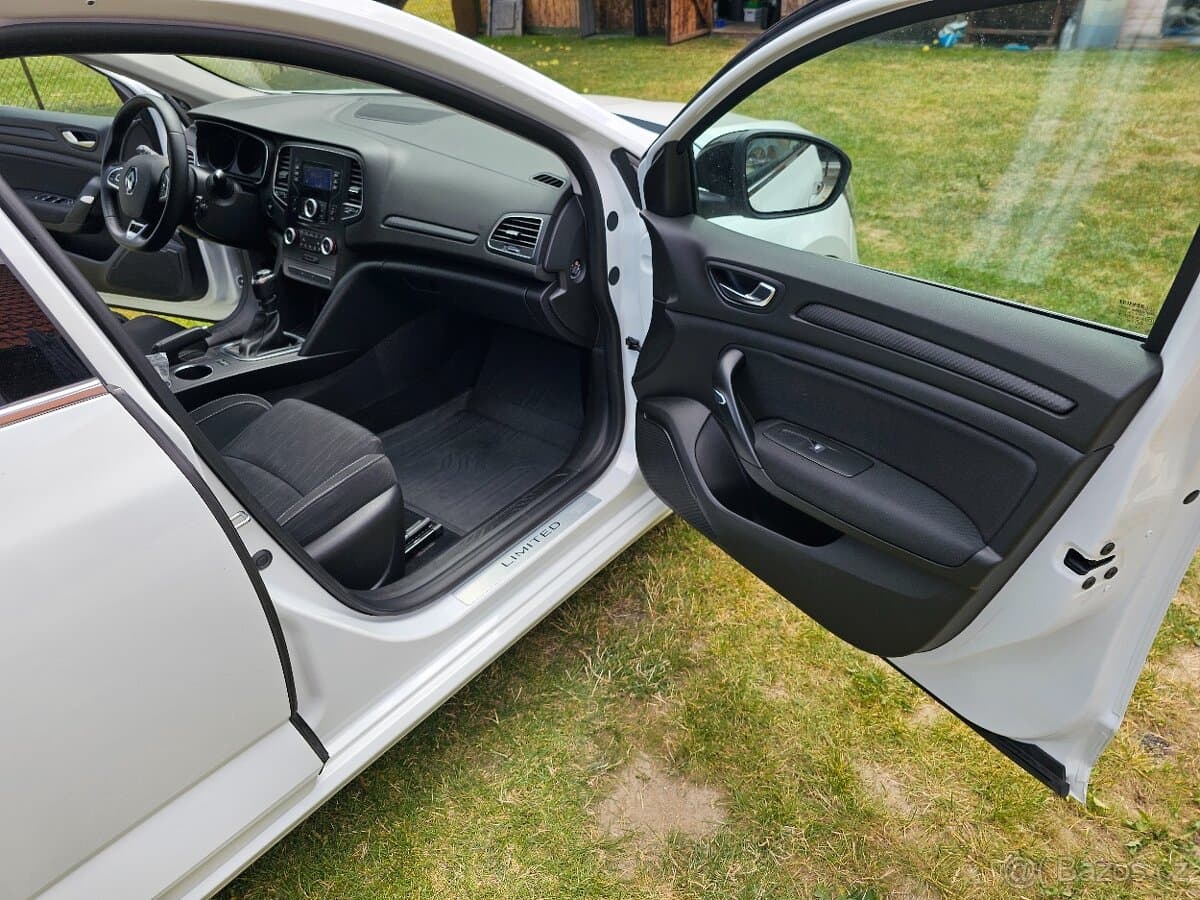 2019 Renault MEGANE - 13