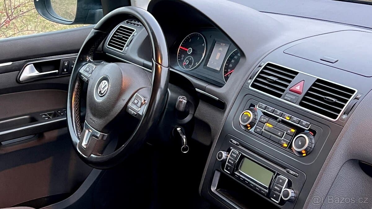 2011 Volkswagen TOURAN - 13