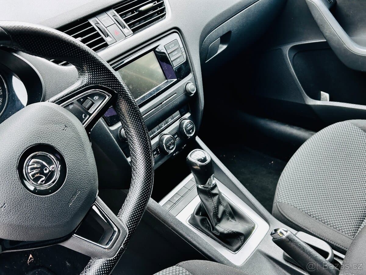 2017 Škoda OCTAVIA - 13