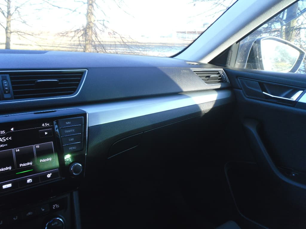 2018 Škoda SUPERB - 13