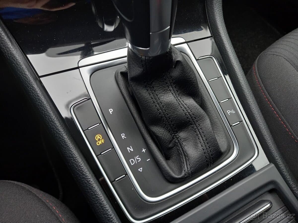 2018 Volkswagen GOLF - 13