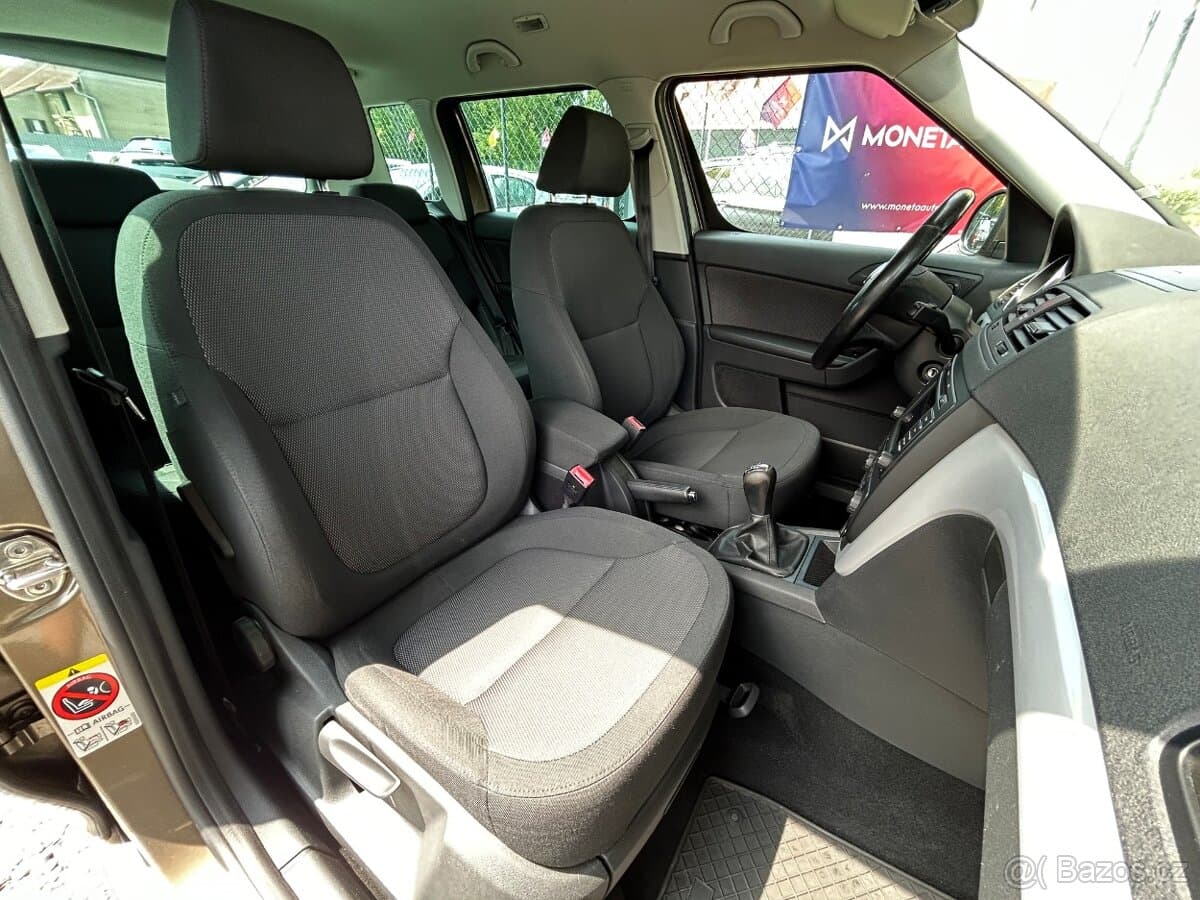 2010 Škoda YETI - 13