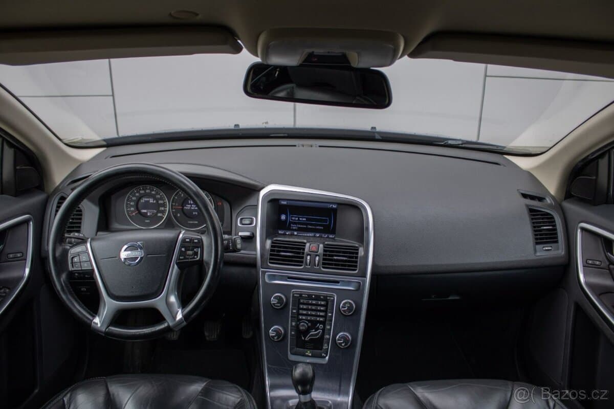 2012 Volvo XC60 - 13