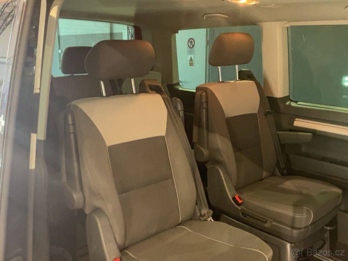 2011 Volkswagen MULTIVAN - 13