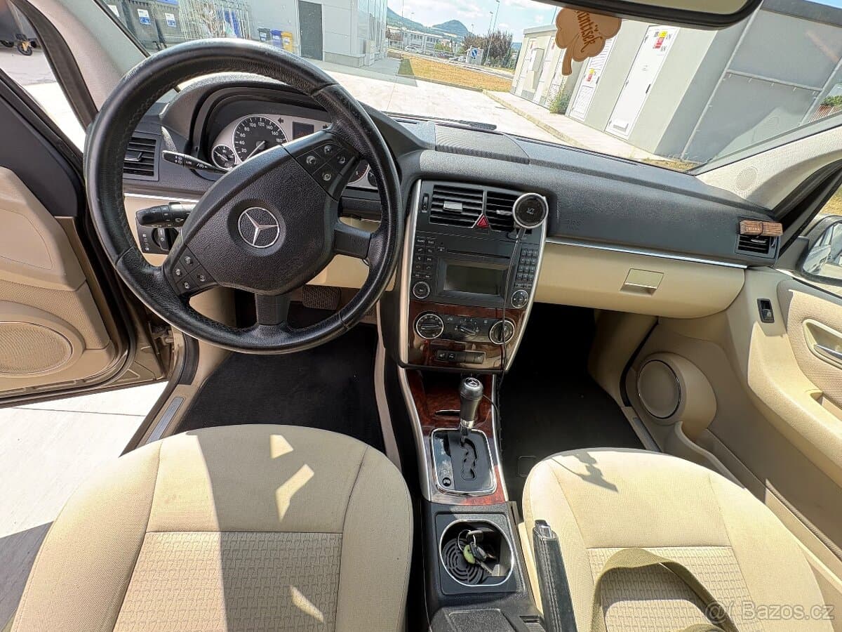 2011 Mercedes-Benz OSTATNÍ - 13