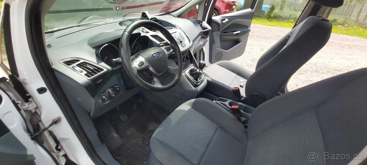 2011 Ford C-MAX - 13