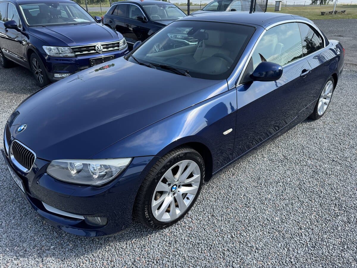 2010 BMW 3-SERIES - 13