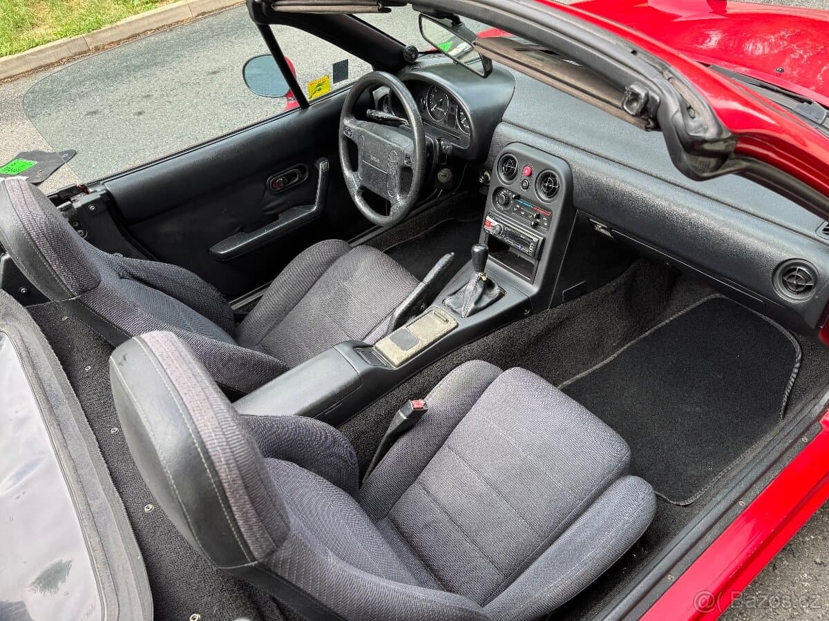 1991 Mazda MX-5 - 13