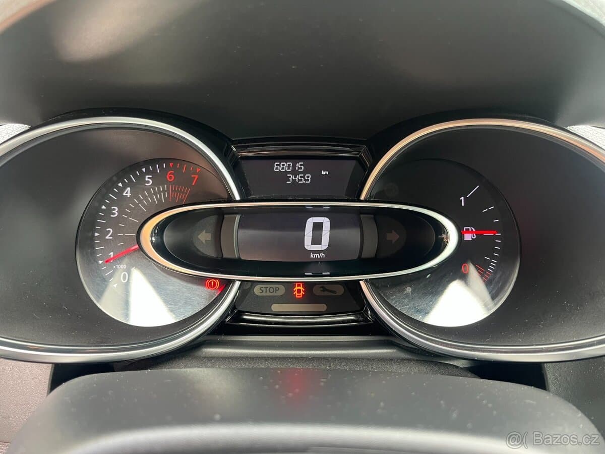 2020 Renault CLIO - 13