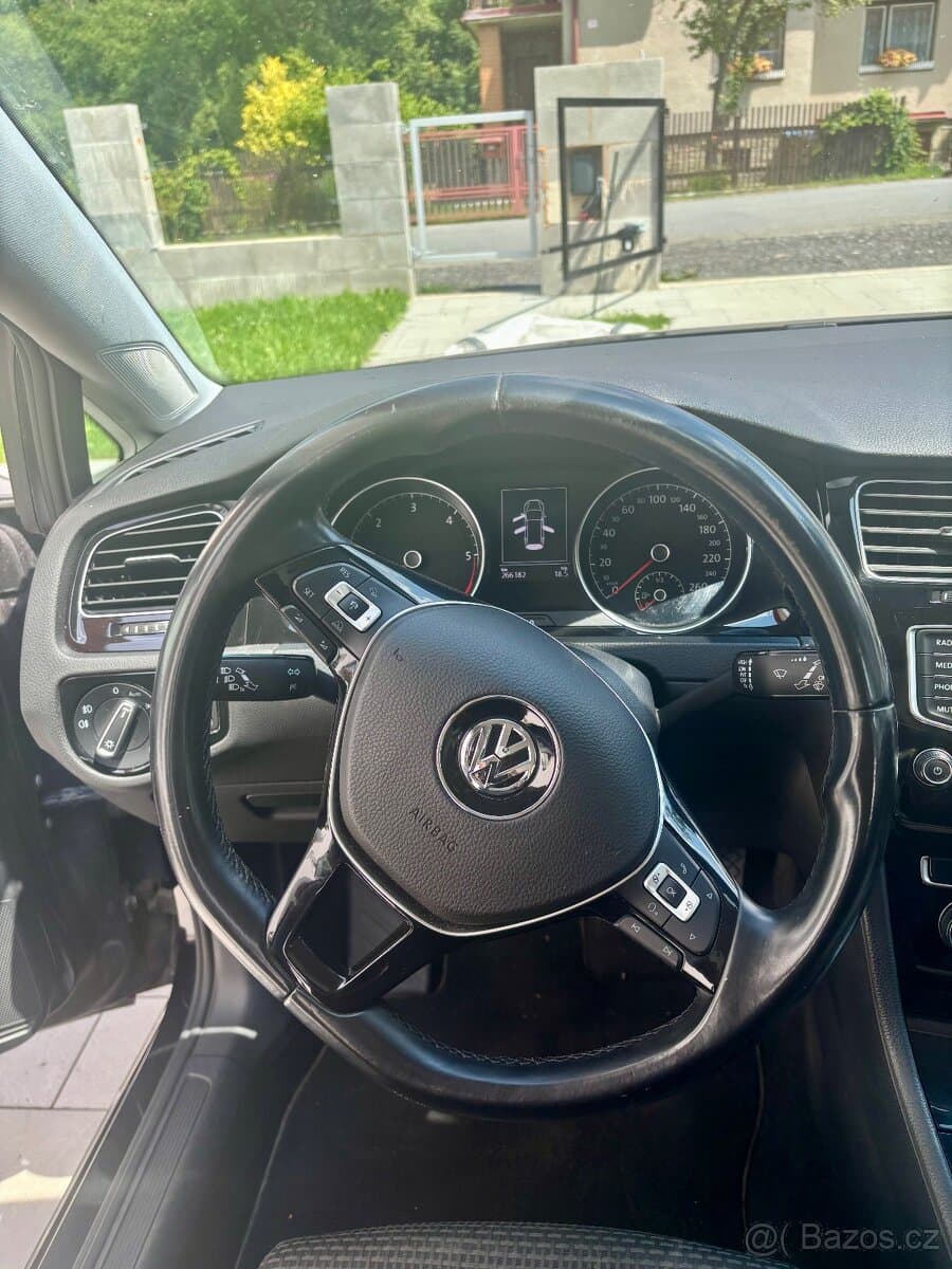 2014 Volkswagen GOLF - 13