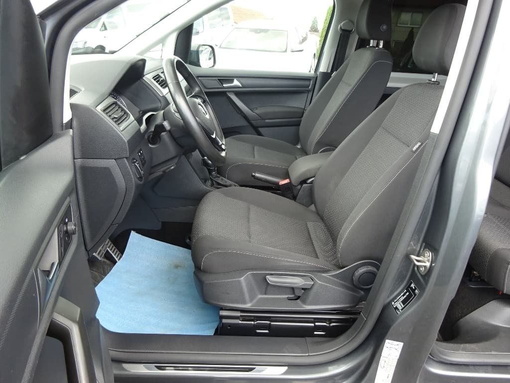 Volkswagen CADDY - 13