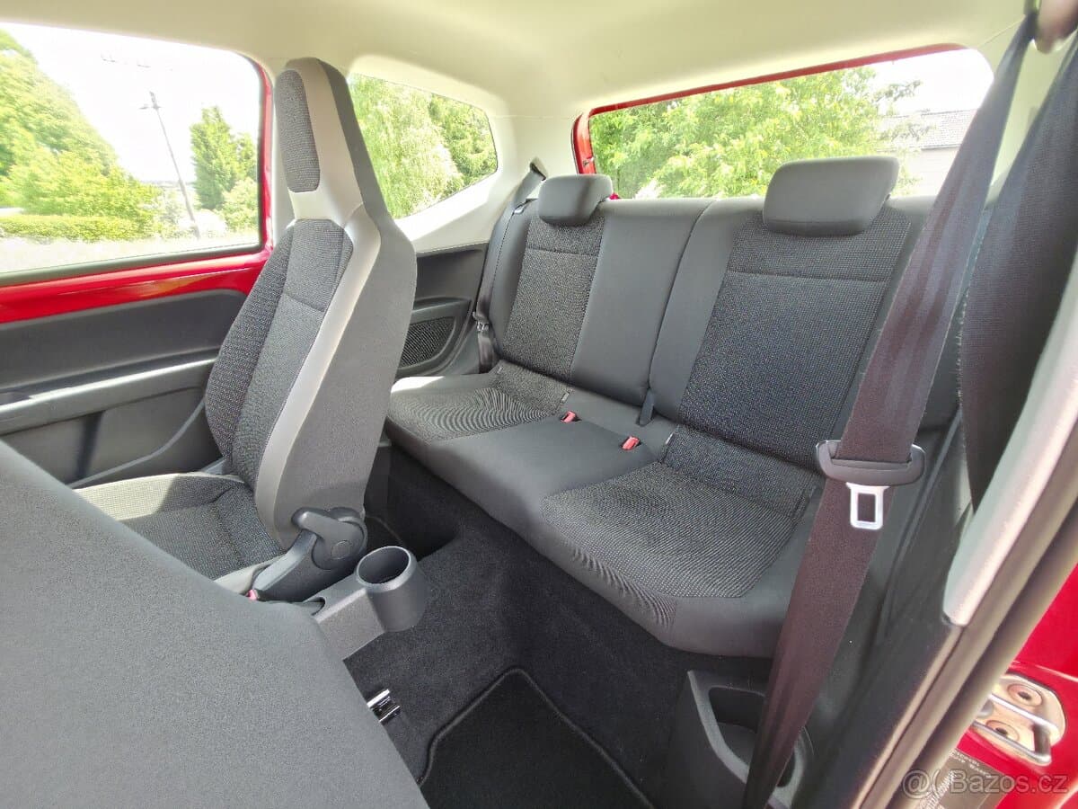 2012 Volkswagen UP! - 13