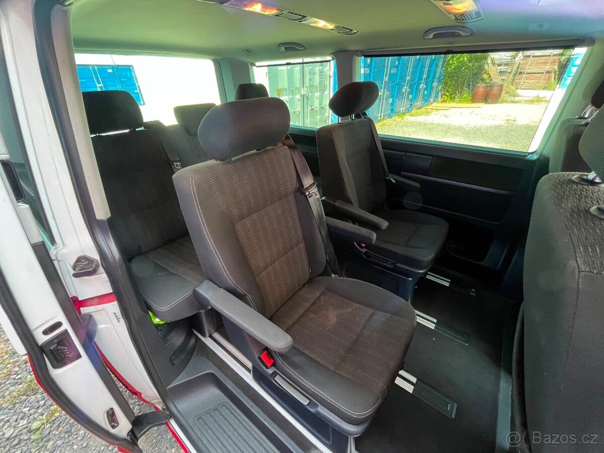 2016 Volkswagen MULTIVAN - 13
