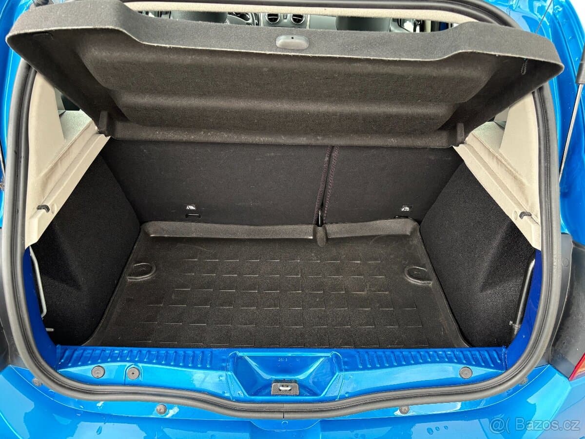 2015 Dacia SANDERO - 13