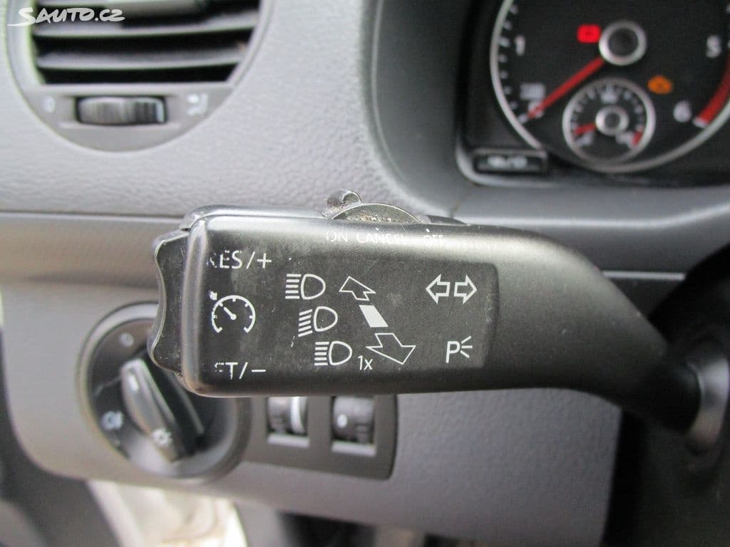 2015 Volkswagen CADDY - 13