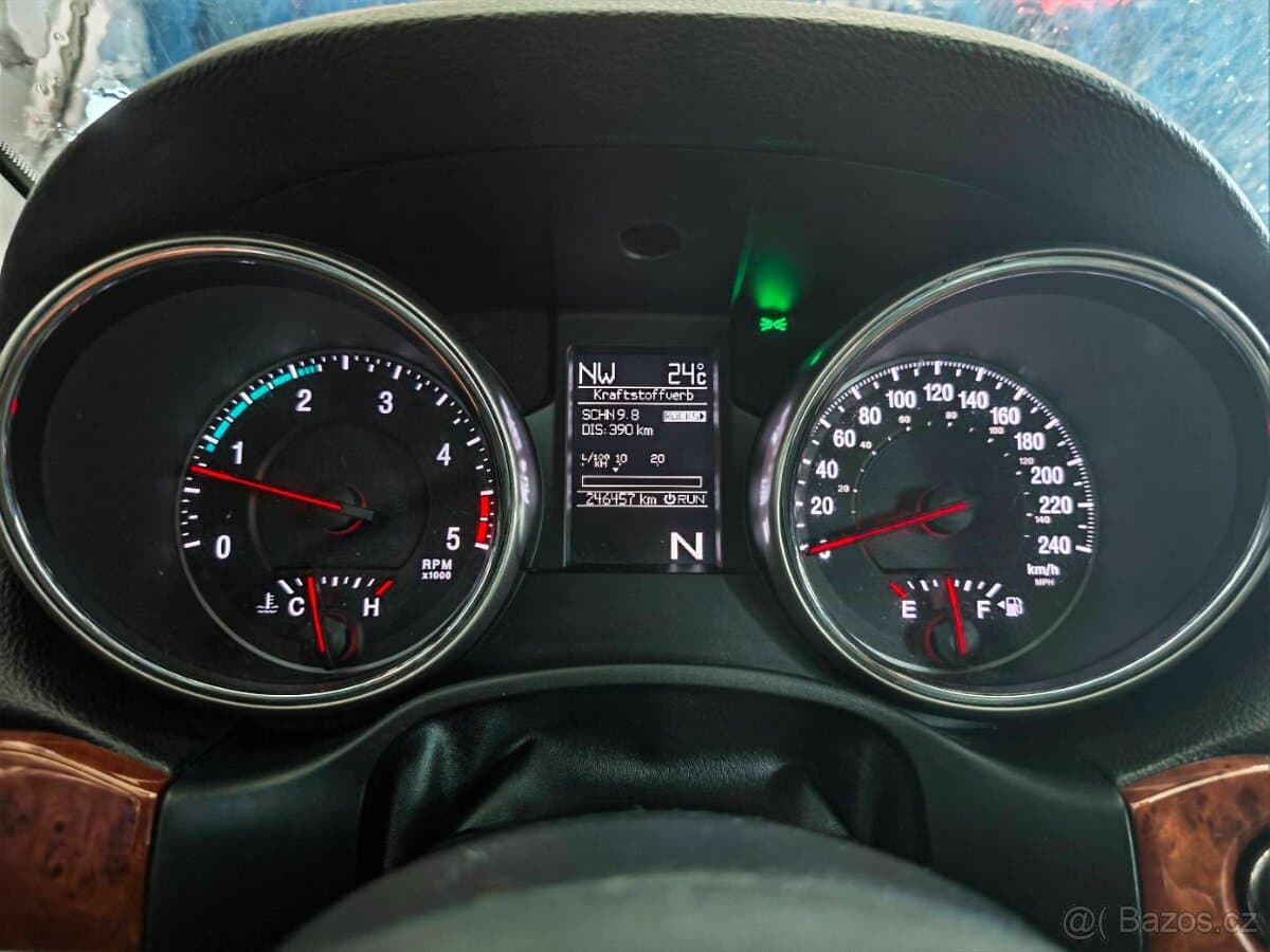 2013 Jeep CHEROKEE - 13