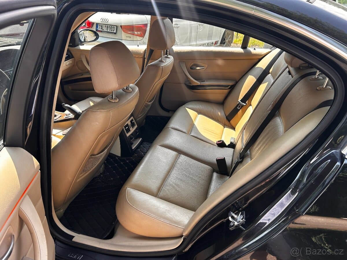 2005 BMW 3-SERIES - 13