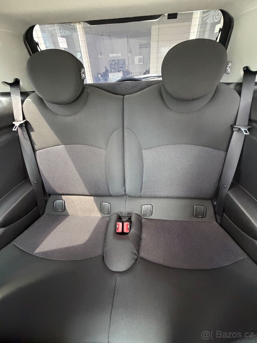 2010 Mini COOPER - 13