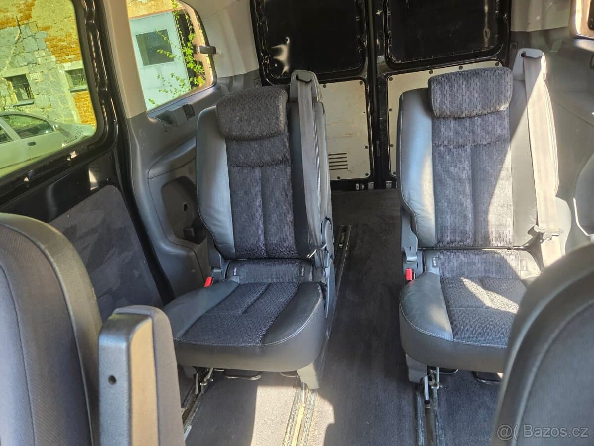 2011 Mercedes-Benz VITO - 13