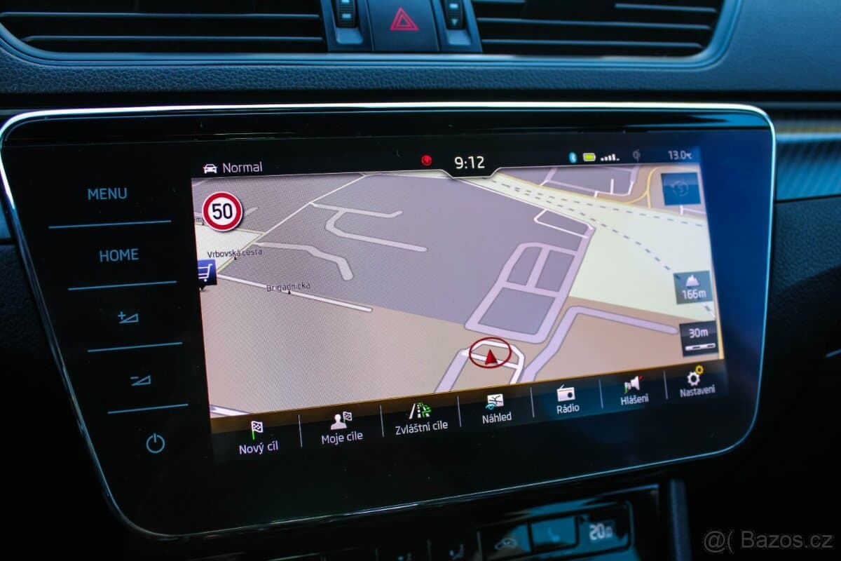 2020 Škoda SUPERB - 13
